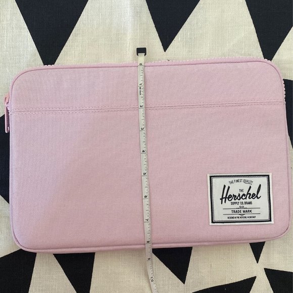 Herschel 12 inch Anchor Pink Sleeve - Picture 4 of 4